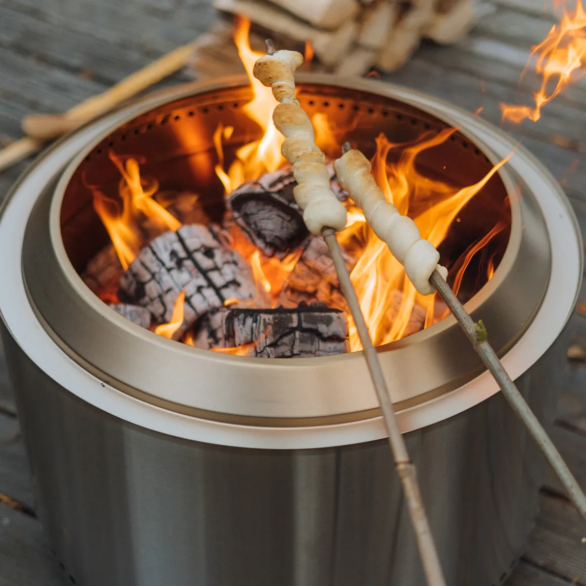 Solo Stove Yukon 2.0 Feuerschale mit Standfuß, Garten-Set