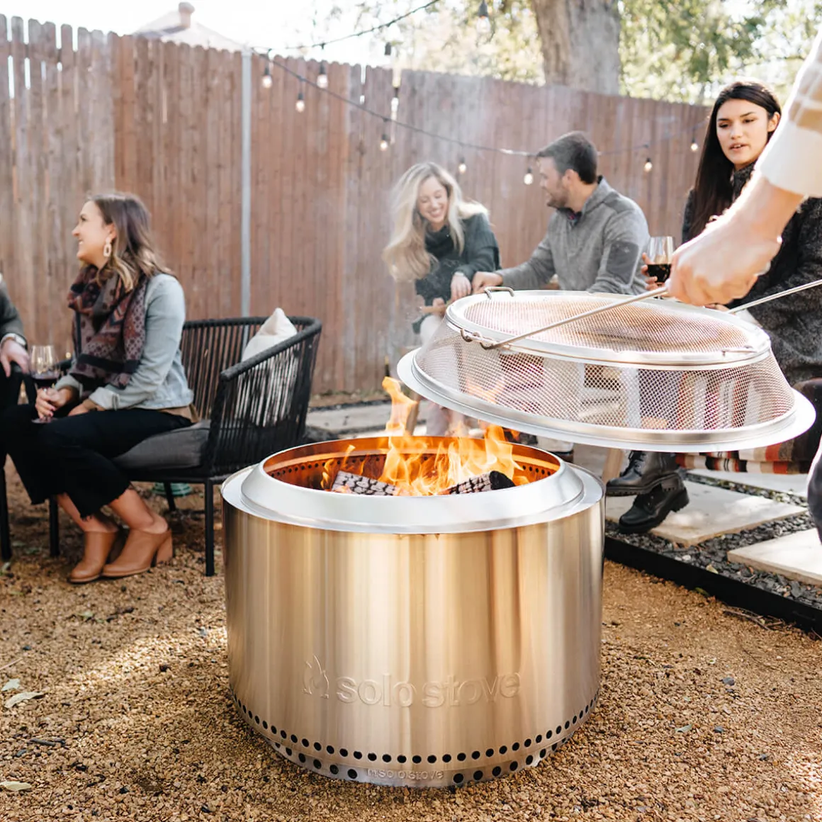 Solo Stove Yukon 2.0 Feuerschale mit Standfuß, Garten-Set