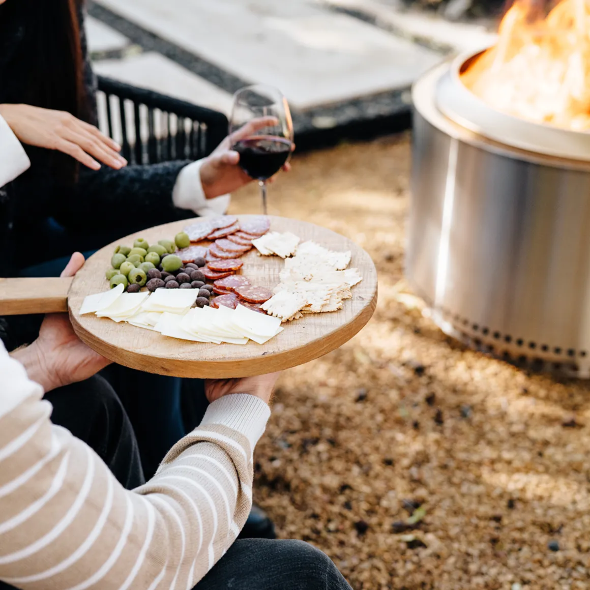 Solo Stove Yukon 2.0 Feuerschale mit Standfuß