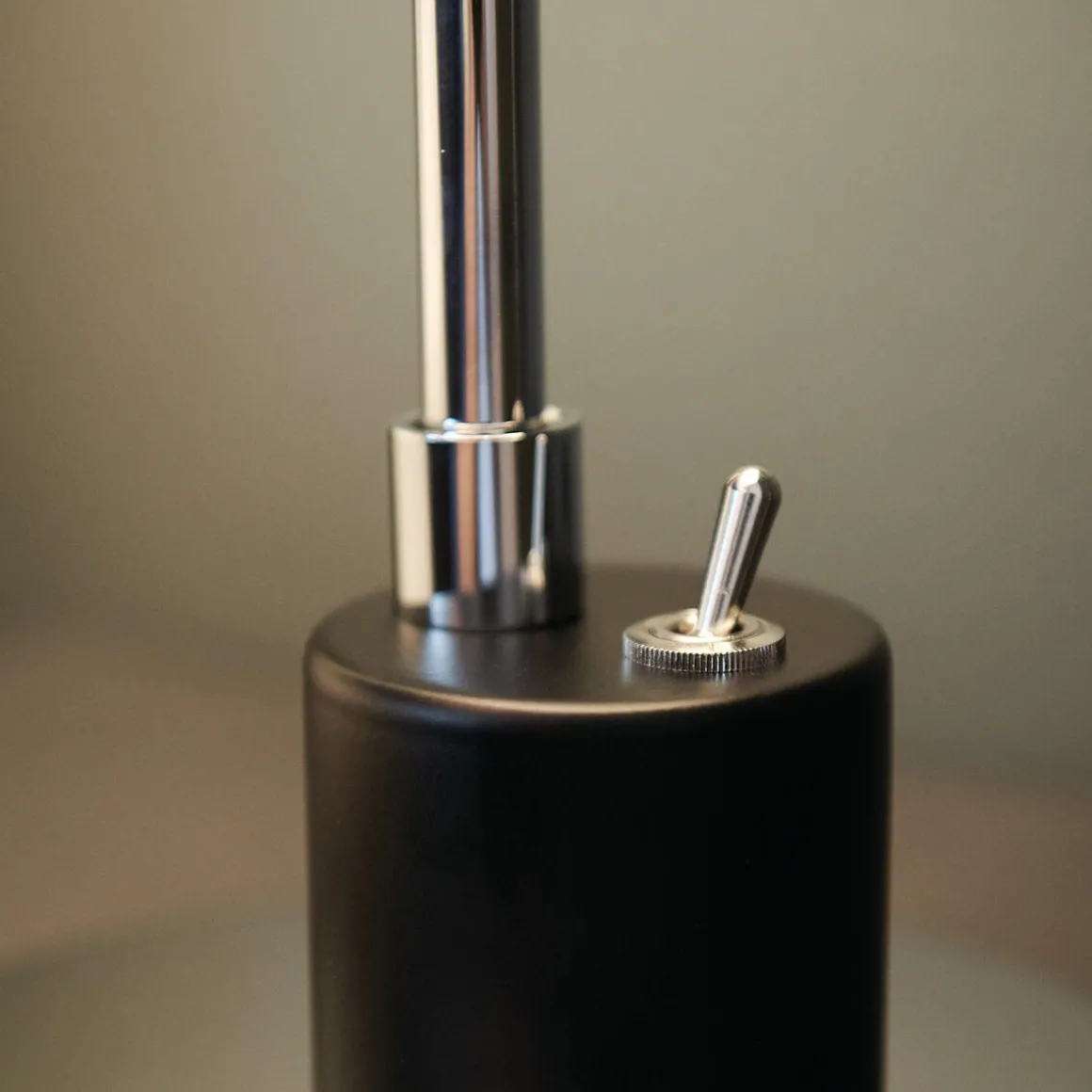 Tecnolumen SF 28 Tischleuchte