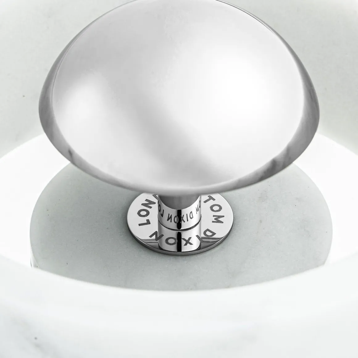 Tom Dixon Stone Portable LED Akkuleuchte