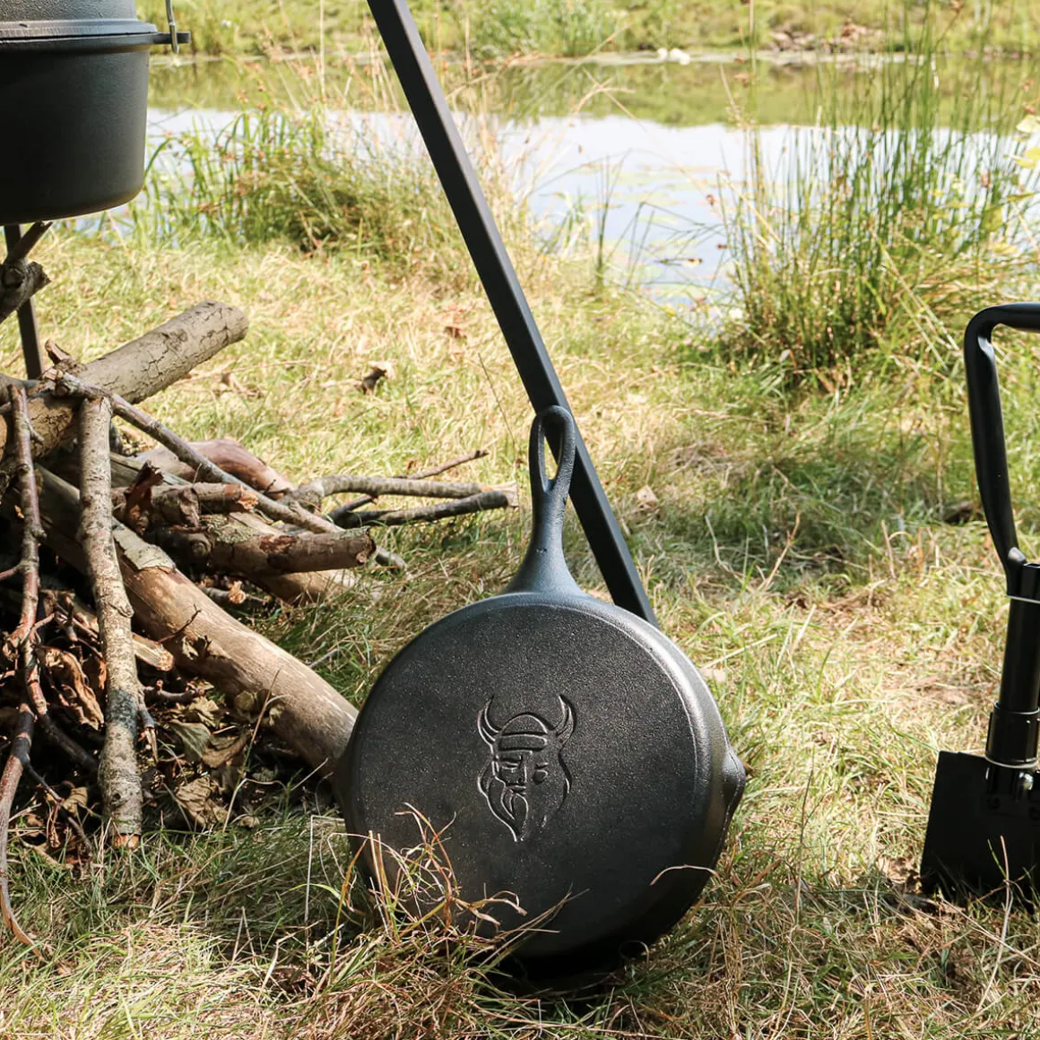 Valhal Outdoor Feuerpfanne 30 cm mit Stiel