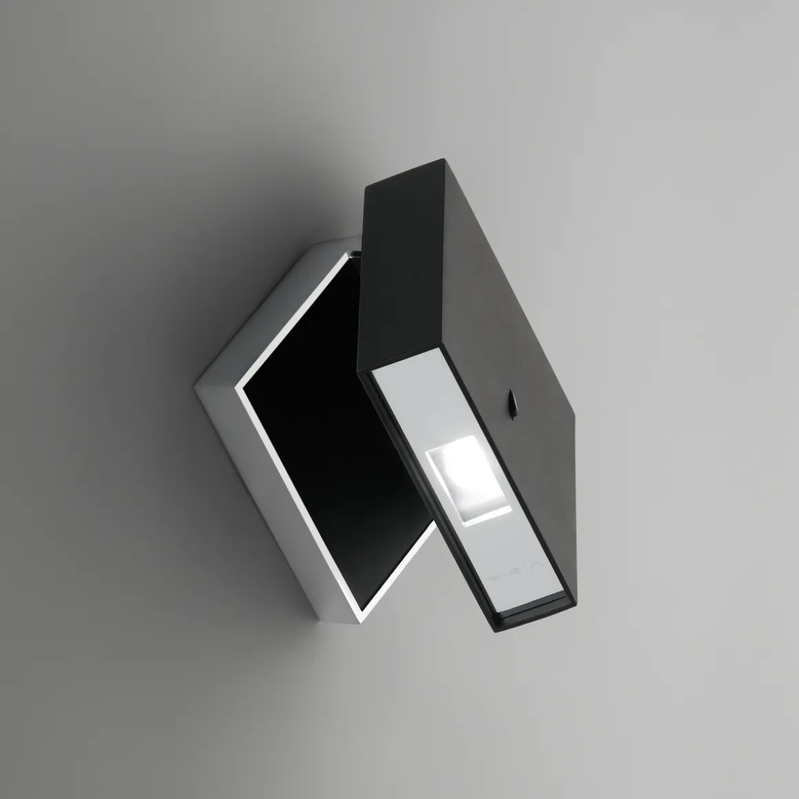 Vibia Alpha 7940 Wandleuchte