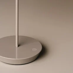 Vibia Mayfair Mini 5495 LED Akkuleuchte