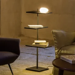 Vibia Suite 6011 Stehleuchte, mit Glasdiffusor