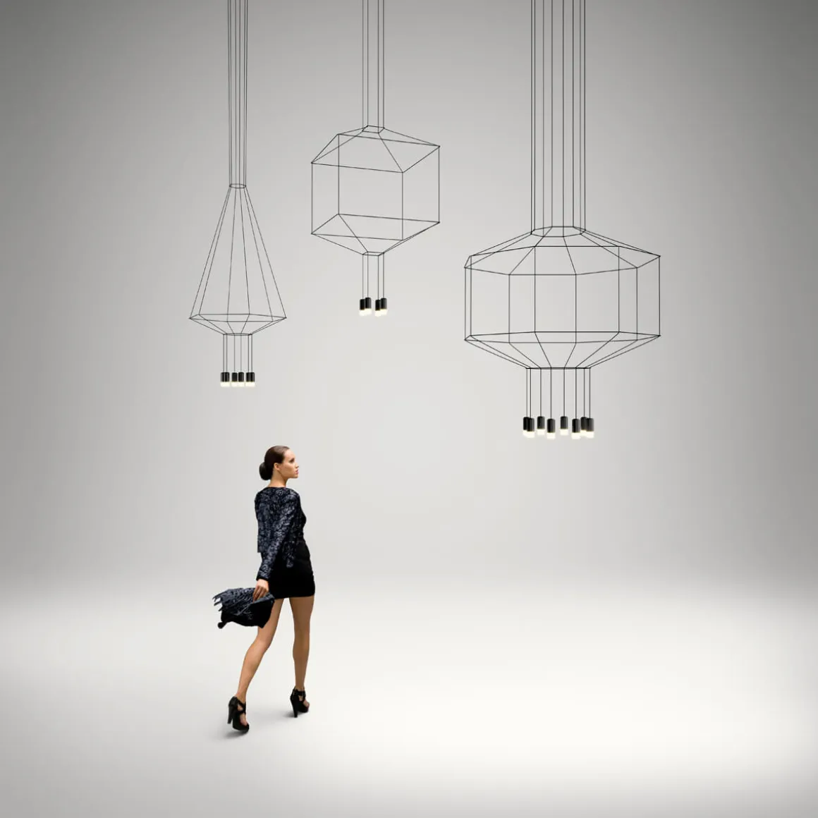 Vibia Wireflow LED Pendelleuchte, 4-flg.
