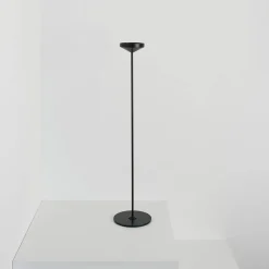 Zafferano AiLati Pina Ständer mit Basis und Erdspieß