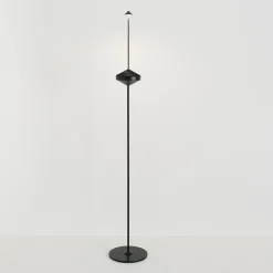 Zafferano AiLati Pina Ständer mit Basis und Erdspieß