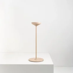 Zafferano AiLati Pina Ständer mit Basis und Erdspieß