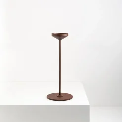 Zafferano AiLati Pina Ständer mit Basis und Erdspieß