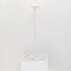 Zafferano AiLati Pina Ständer mit Basis und Erdspieß