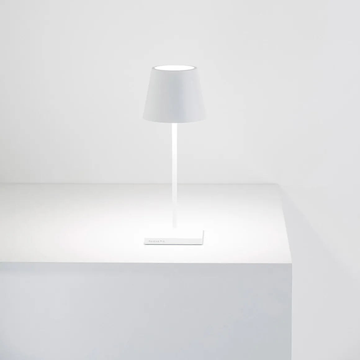 Zafferano AiLati Poldina Mini Pro LED Akkuleuchte