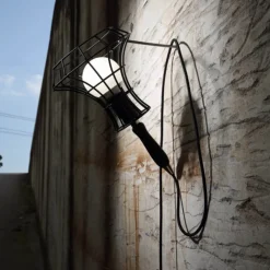 Zava Lady Cage Wandleuchte