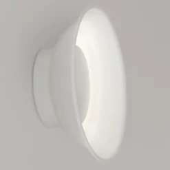 Zava Reverb LED Wand- / Deckenleuchte